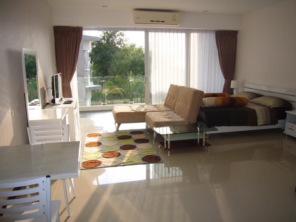Chic Condominium Unit A303, A306, A307, A308, A406 Karon Bagian luar foto